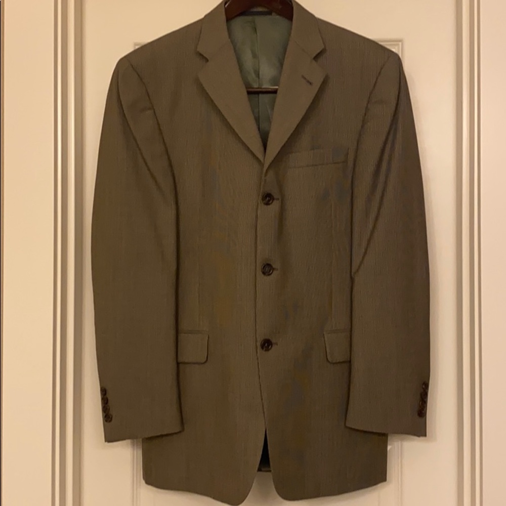 Suit coat